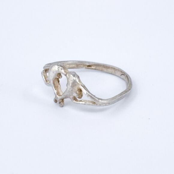 Vintage Sterling Silver 925 Heart Ring Size 2 - Picture 6 of 10